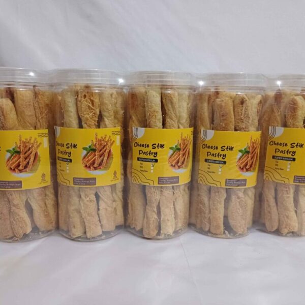 Stick Pastry Keju FAMILY